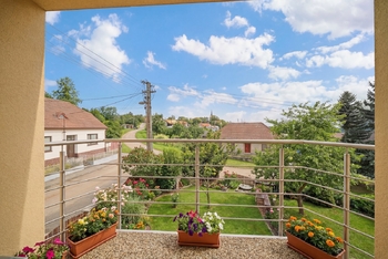 Pronájem bytu 3+1 v osobním vlastnictví 98 m², Tvarožná