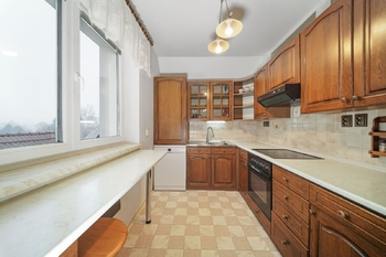 Pronájem bytu 3+1 v osobním vlastnictví 98 m², Tvarožná