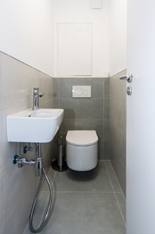 WC - Pronájem bytu 3+1 v osobním vlastnictví 79 m², Praha 4 - Braník