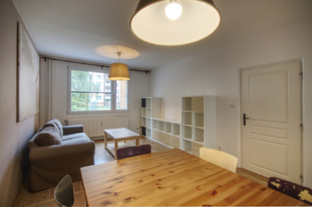 obývací pokoj - Prodej bytu 3+1 v osobním vlastnictví 80 m², Rokycany