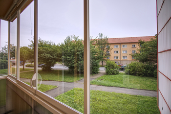 lodžie - Prodej bytu 3+1 v osobním vlastnictví 80 m², Rokycany