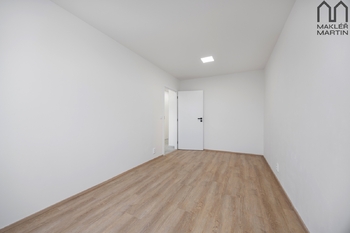 Prodej bytu 3+kk v osobním vlastnictví 82 m², Praha 3 - Žižkov