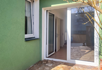 Vstup z terasy - Prodej domu 131 m², Jáchymov