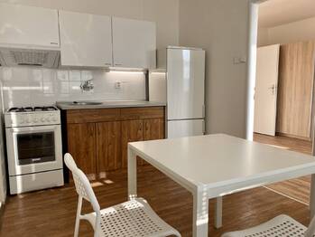 Pronájem bytu 1+1 v osobním vlastnictví 39 m², Praha 4 - Krč