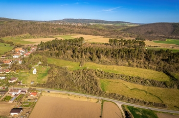 Prodej pozemku 10915 m², Zdice