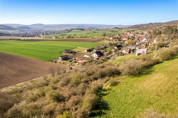 Prodej pozemku 10915 m², Zdice
