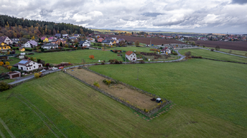 Prodej pozemku 1487 m², Pičín