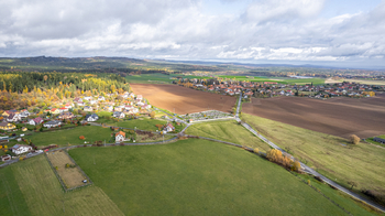 Prodej pozemku 1487 m², Pičín