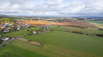 Prodej pozemku 1487 m², Pičín