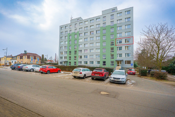 Pronájem bytu 3+1 v družstevním vlastnictví 74 m², Čelákovice