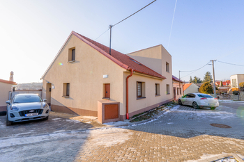 Prodej domu 210 m², Miroslav
