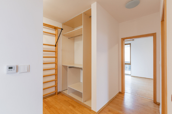 Pronájem bytu 2+kk v osobním vlastnictví 70 m², Černošice