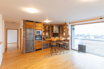 Pronájem bytu 2+kk v osobním vlastnictví 70 m², Černošice