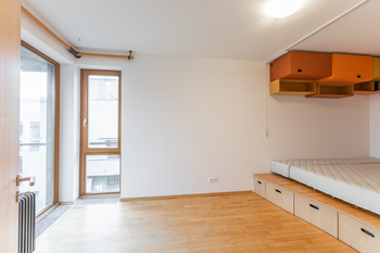 Pronájem bytu 2+kk v osobním vlastnictví 70 m², Černošice