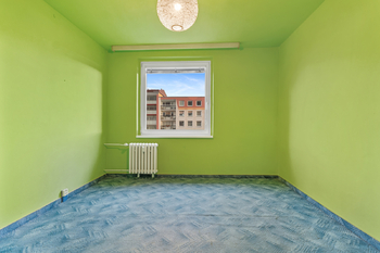 Pokoj - Prodej bytu 4+1 v osobním vlastnictví 89 m², Ústí nad Labem