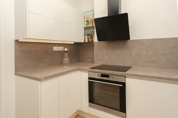 Pronájem bytu 3+kk v osobním vlastnictví 80 m², Praha 10 - Vršovice