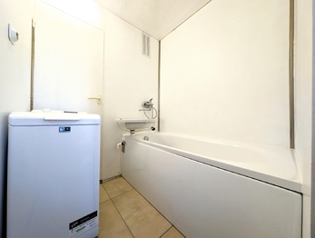 koupelna ... - Pronájem bytu 3+1 v osobním vlastnictví 76 m², Havlíčkův Brod