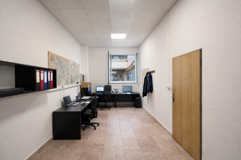Pronájem obchodních prostor 57 m², Plzeň