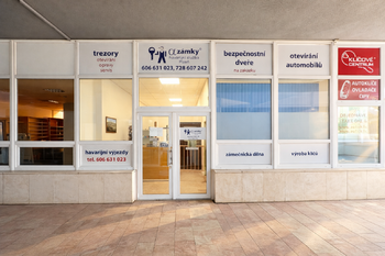 Pronájem obchodních prostor 57 m², Plzeň