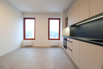 Obývací pokoj + kk - Pronájem bytu 1+1 v osobním vlastnictví 40 m², Praha 5 - Košíře