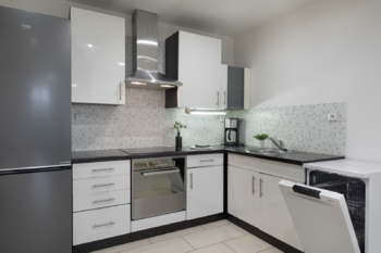 Pronájem bytu 1+1 v osobním vlastnictví 60 m², Meziboří