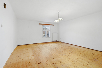 Prodej domu 168 m², Oselce