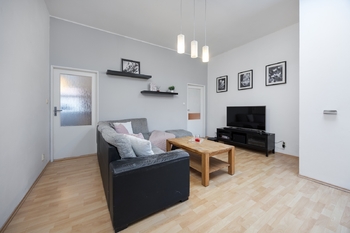 Prodej bytu 3+kk v osobním vlastnictví 90 m², Praha 8 - Libeň