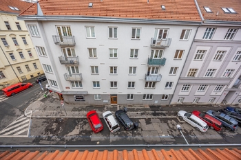 Prodej bytu 3+kk v osobním vlastnictví 90 m², Praha 8 - Libeň