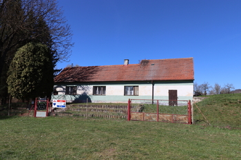 Prodej domu 90 m², Vroutek