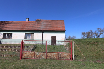 Prodej domu 90 m², Vroutek