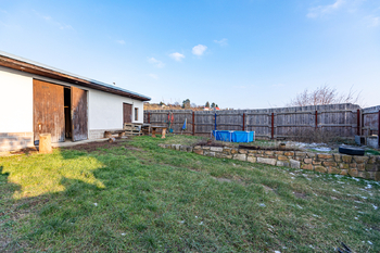 Pozemek před dřevostavbou - Prodej pozemku 388 m², Žitenice