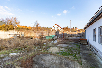 Zadní část pozemku - Prodej pozemku 388 m², Žitenice