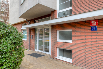 Pronájem bytu 2+kk v osobním vlastnictví 63 m², Praha 9 - Vysočany