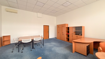 Pronájem kancelářských prostor 21 m², Pardubice