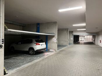 Pronájem garážového stání 18 m², Kolín
