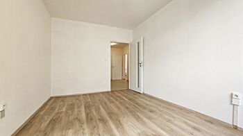 Pronájem bytu 3+1 v osobním vlastnictví 80 m², Odolena Voda