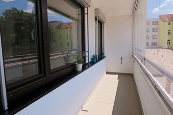 Pronájem bytu 2+kk v družstevním vlastnictví 51 m², Praha 4 - Nusle