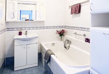 Pronájem bytu 2+kk v družstevním vlastnictví 51 m², Praha 4 - Nusle