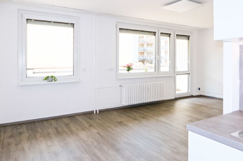 Pronájem bytu 2+kk v družstevním vlastnictví 51 m², Praha 4 - Nusle