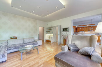 Prodej bytu 4+1 v osobním vlastnictví 124 m², Praha 5 - Smíchov