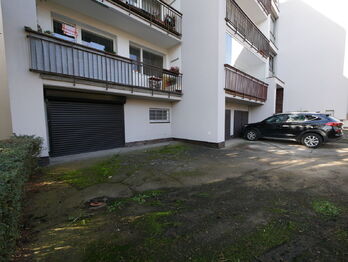 Pronájem garáže, Praha 10 - Strašnice