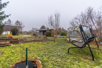 Prodej pozemku 400 m², Praha 4 - Kunratice