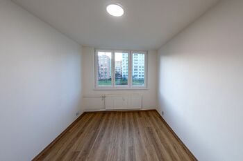 +420 604 191 744 I denisa.myslivcova@re-max.cz - Prodej bytu 3+1 v osobním vlastnictví 67 m², Ostrava