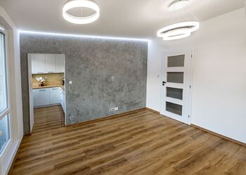 +420 604 191 744 I denisa.myslivcova@re-max.cz - Prodej bytu 3+1 v osobním vlastnictví 67 m², Ostrava