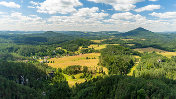 Prodej pozemku 5352 m², Dobkovice