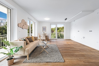 Prodej bytu 3+kk v osobním vlastnictví 98 m², Husinec