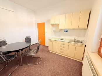 Denisa Myslivcová/604191744 - Pronájem bytu 2+1 v osobním vlastnictví 70 m², Ostrava