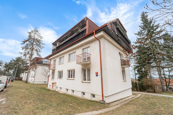 Prodej bytu 2+1 v osobním vlastnictví 55 m², Praha 5 - Zličín