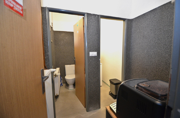 Pronájem obchodních prostor 75 m², Velká Bystřice