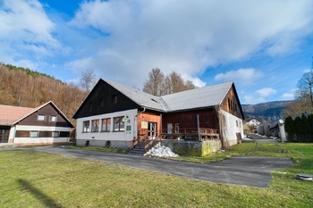 Prodej ubytovacího zařízení 1000 m², Morávka